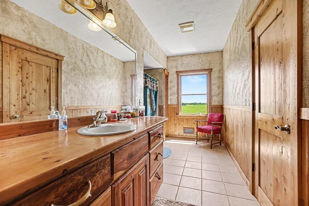 9465 W Old State Road Central Lake Township, MI 49622