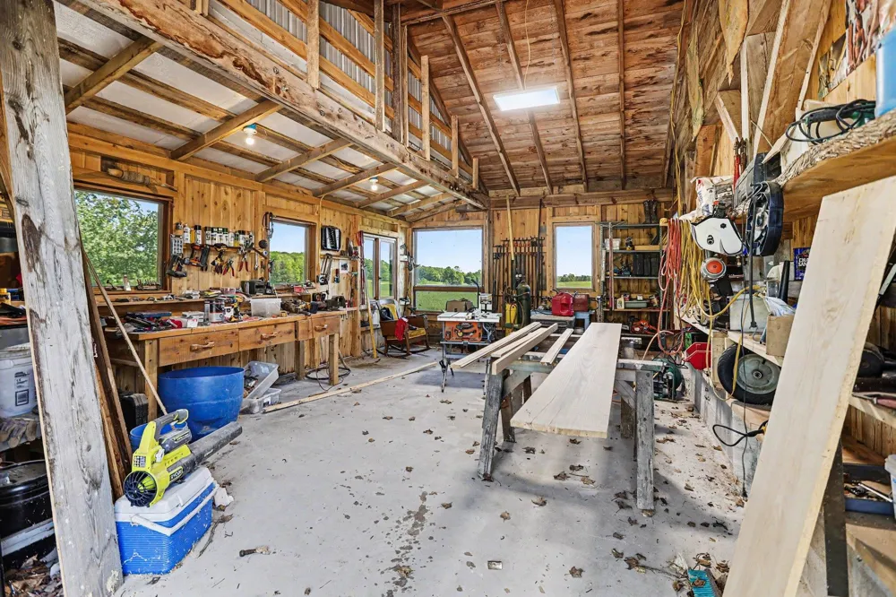 9465 W Old State Road Central Lake Township, MI 49622