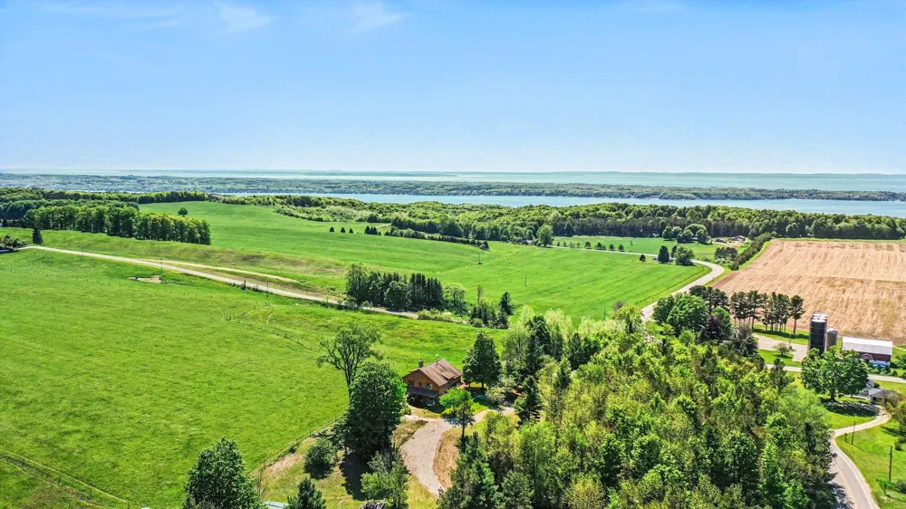 9465 W Old State Road Central Lake Township, MI 49622