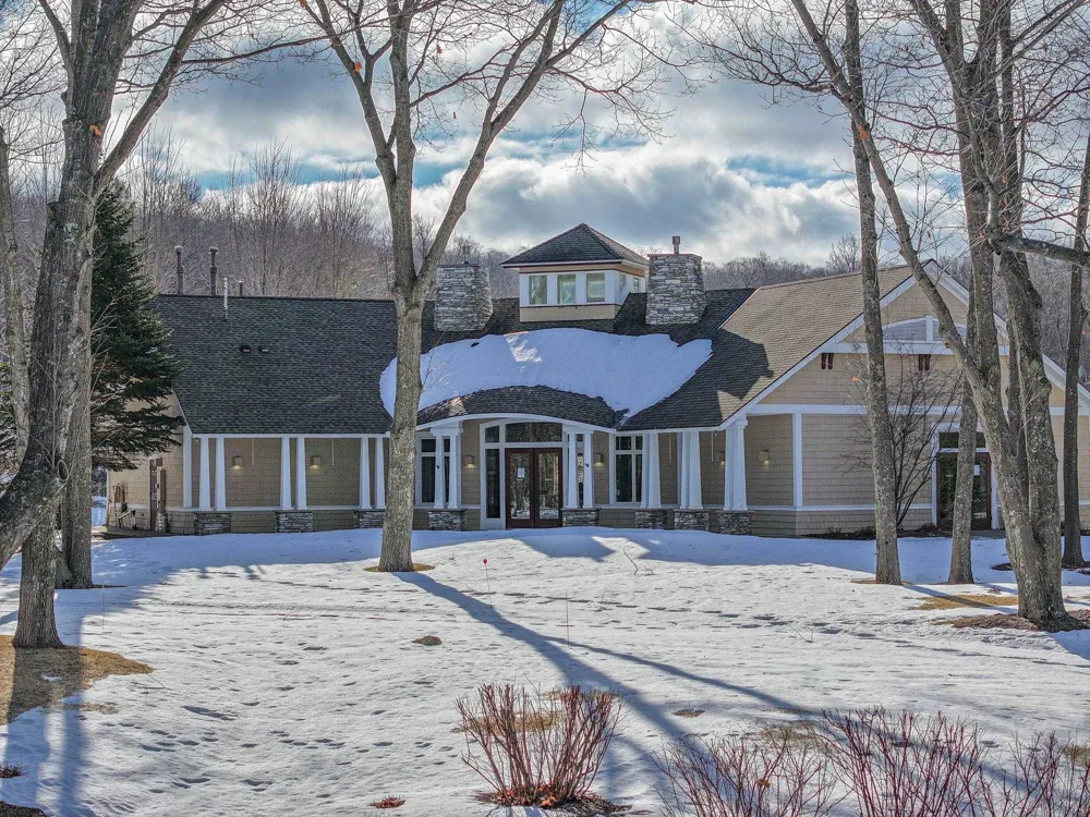 8 S Club Drive Cleveland Township, MI 49621