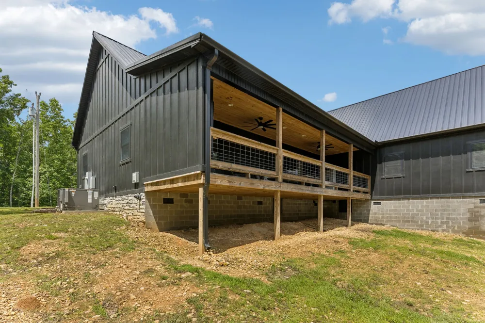 254 Saddlebrook Dr Hohenwald, TN 38462