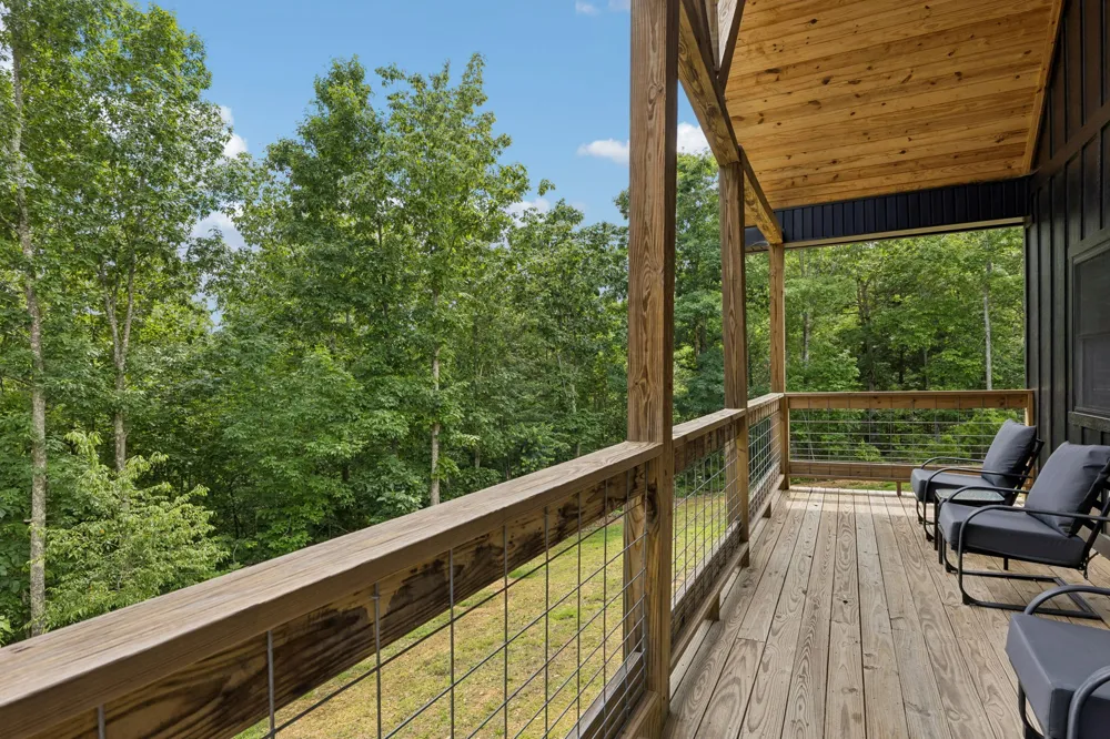 254 Saddlebrook Dr Hohenwald, TN 38462
