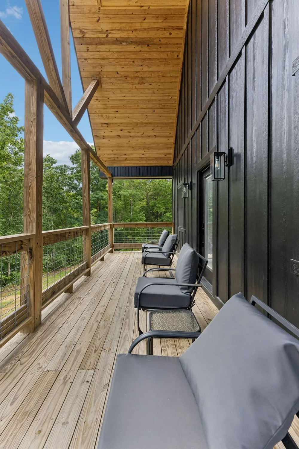 254 Saddlebrook Dr Hohenwald, TN 38462