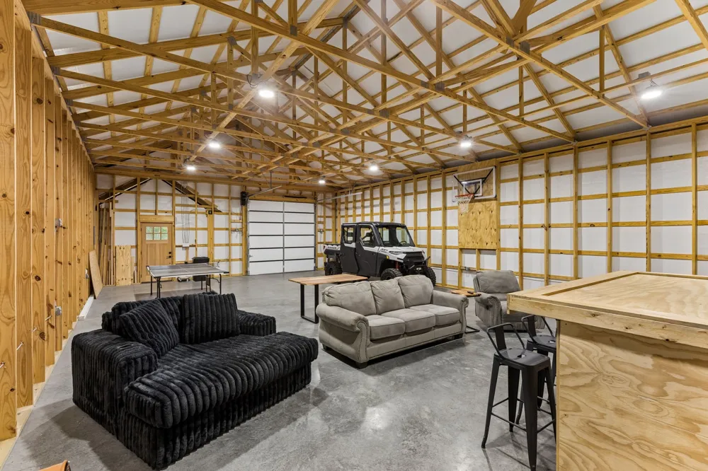 254 Saddlebrook Dr Hohenwald, TN 38462
