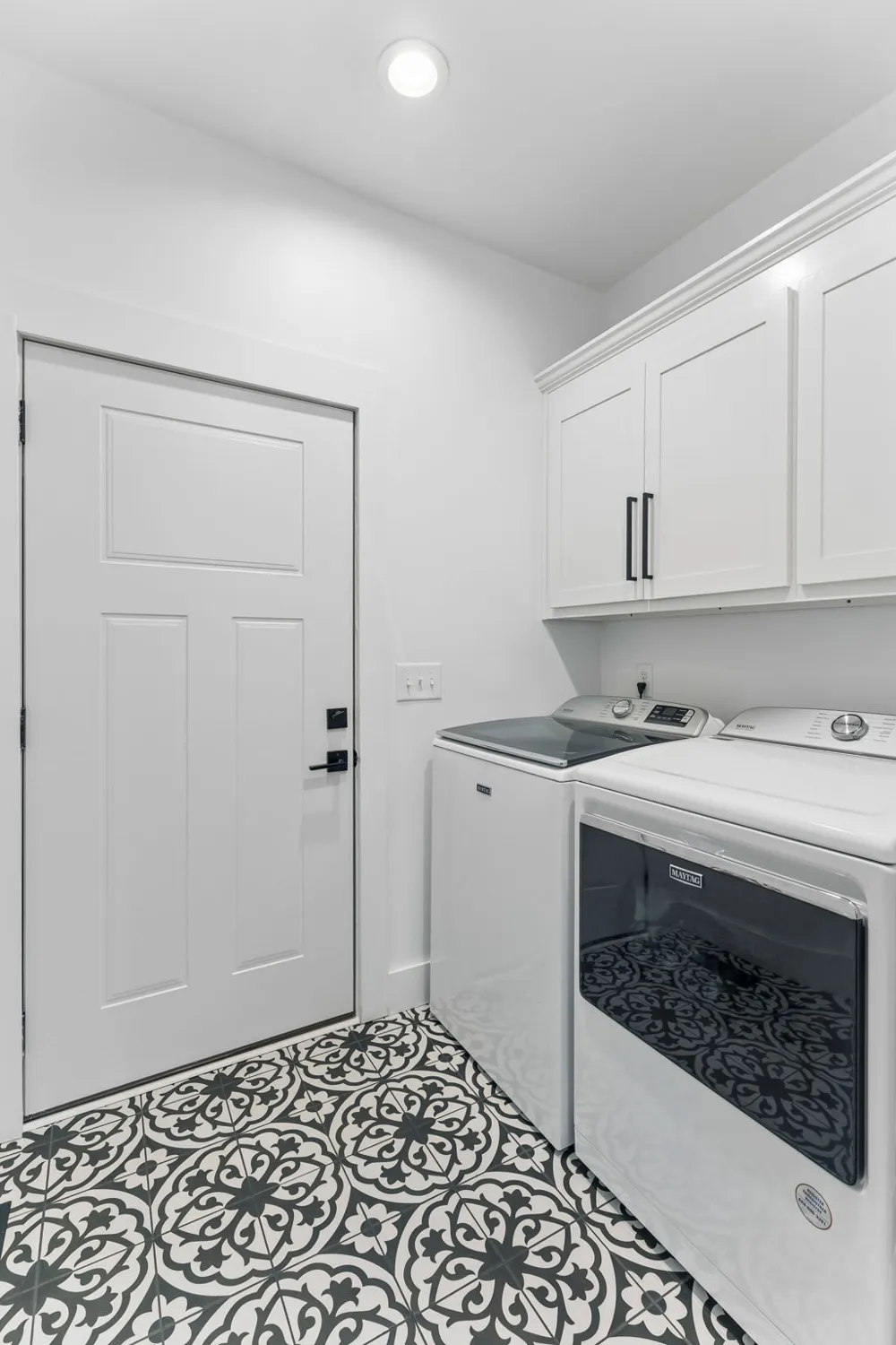 254 Saddlebrook Dr Hohenwald, TN 38462