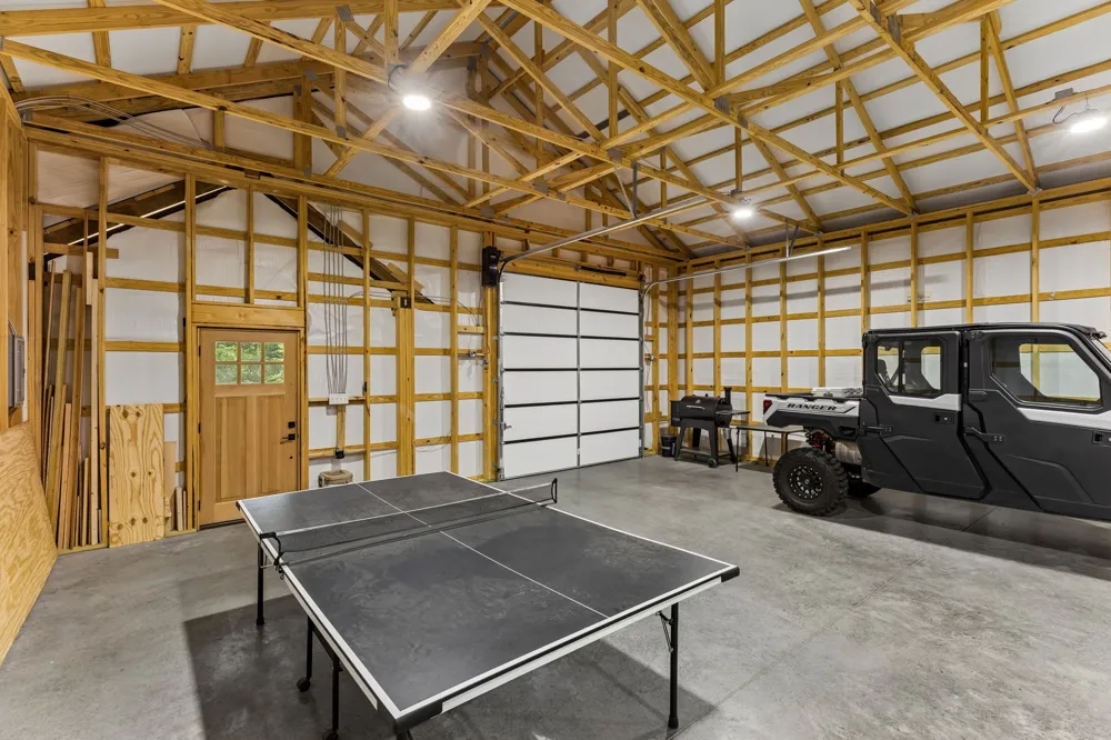 254 Saddlebrook Dr Hohenwald, TN 38462