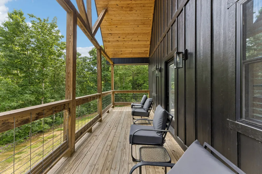254 Saddlebrook Dr Hohenwald, TN 38462