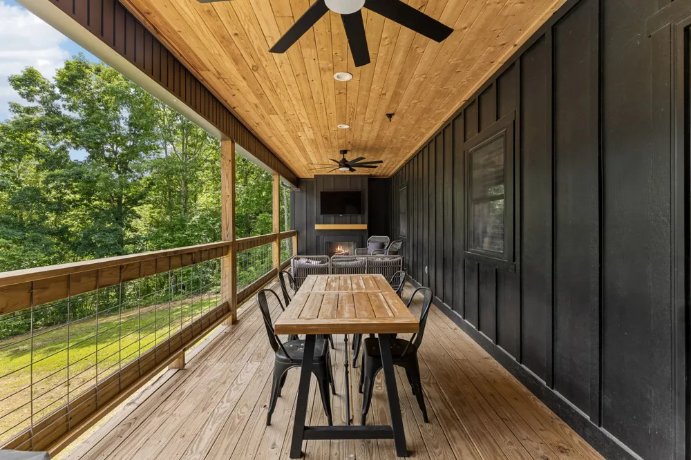 254 Saddlebrook Dr Hohenwald, TN 38462