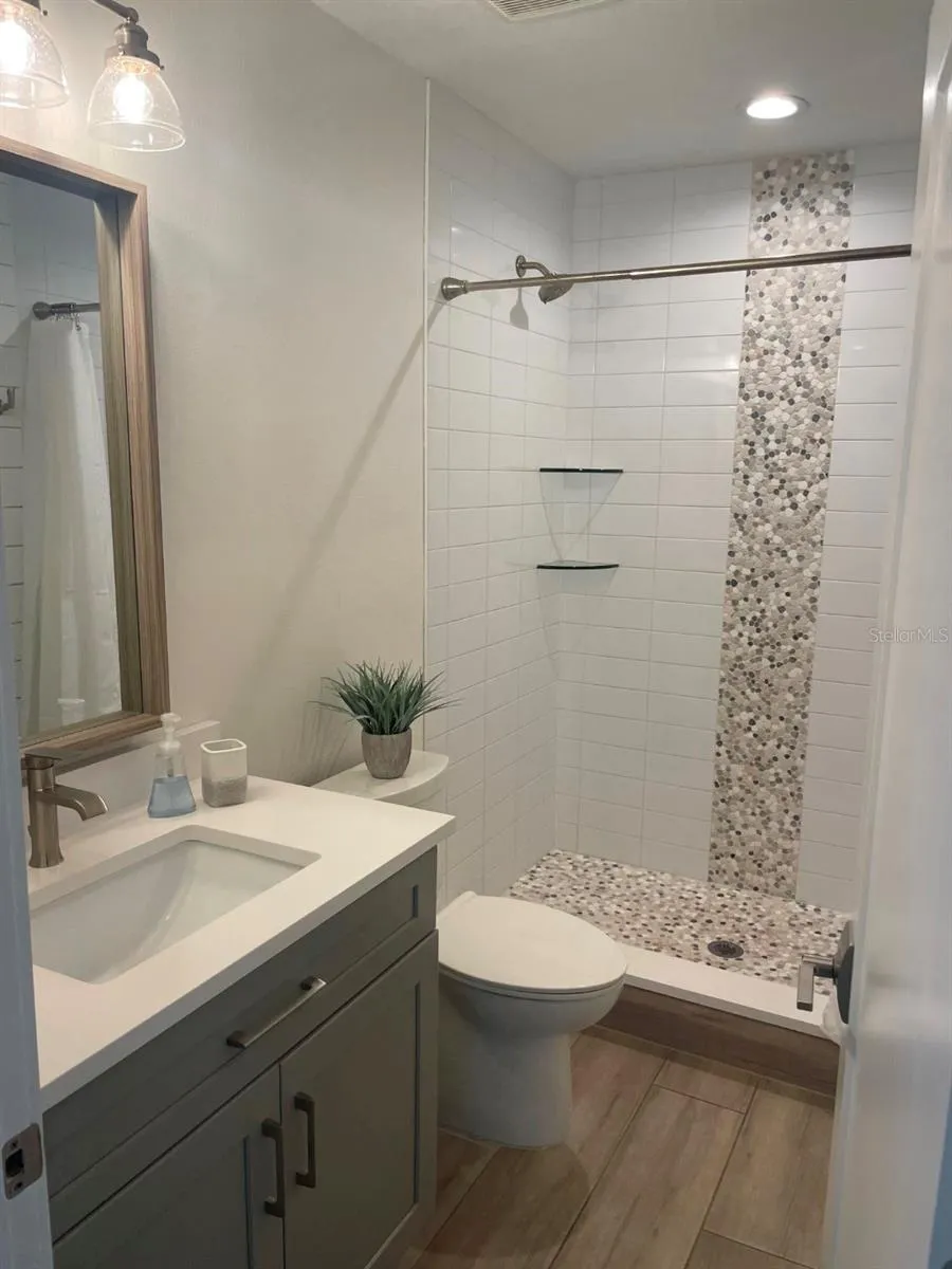 720 E GULF BOULEVARD #B Indian Rocks Beach, FL 33785