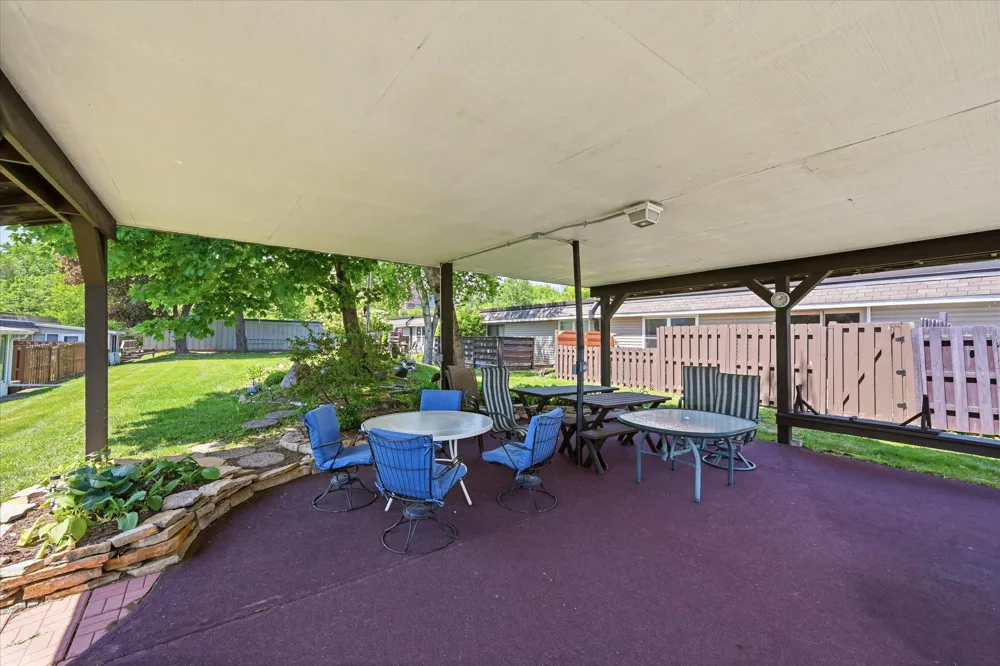 6081 Paris Avenue #B2 Stillwater, MN 55082