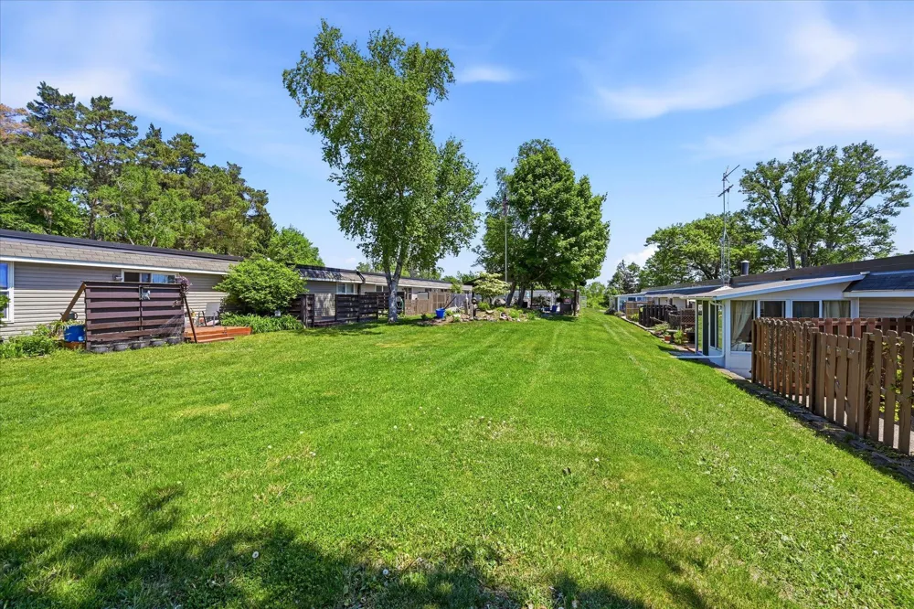 6081 Paris Avenue #B2 Stillwater, MN 55082