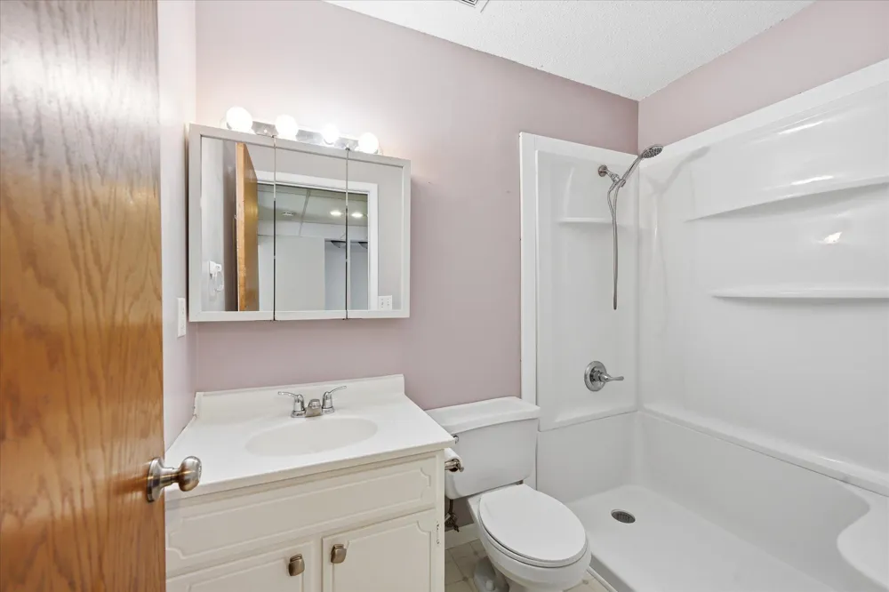 6081 Paris Avenue #B2 Stillwater, MN 55082