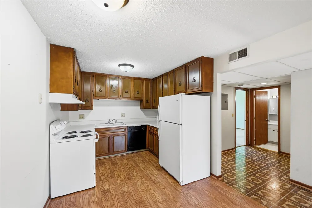 6081 Paris Avenue #B2 Stillwater, MN 55082