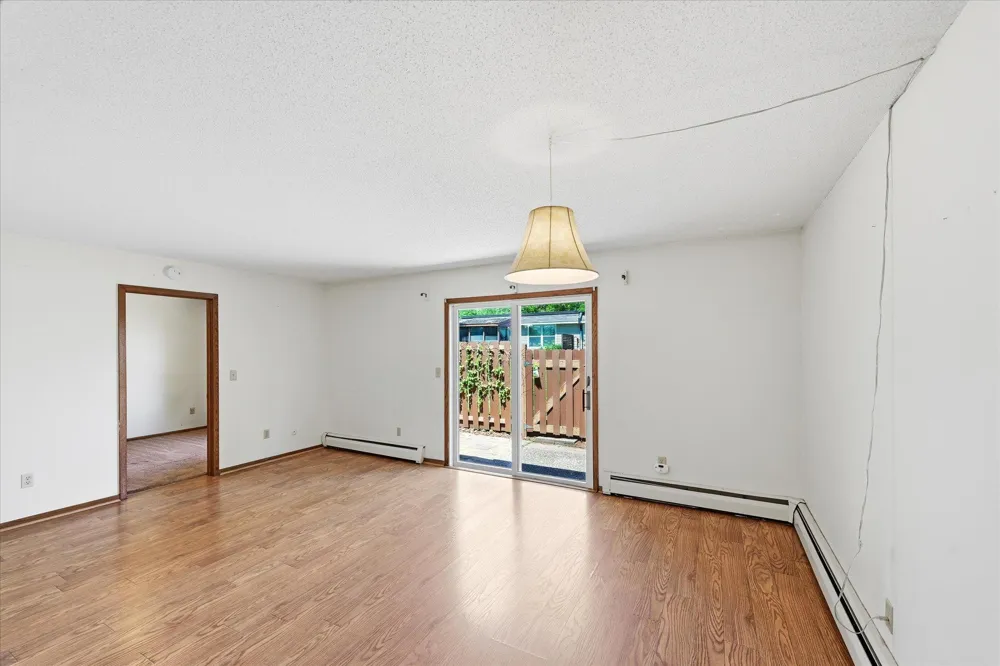6081 Paris Avenue #B2 Stillwater, MN 55082