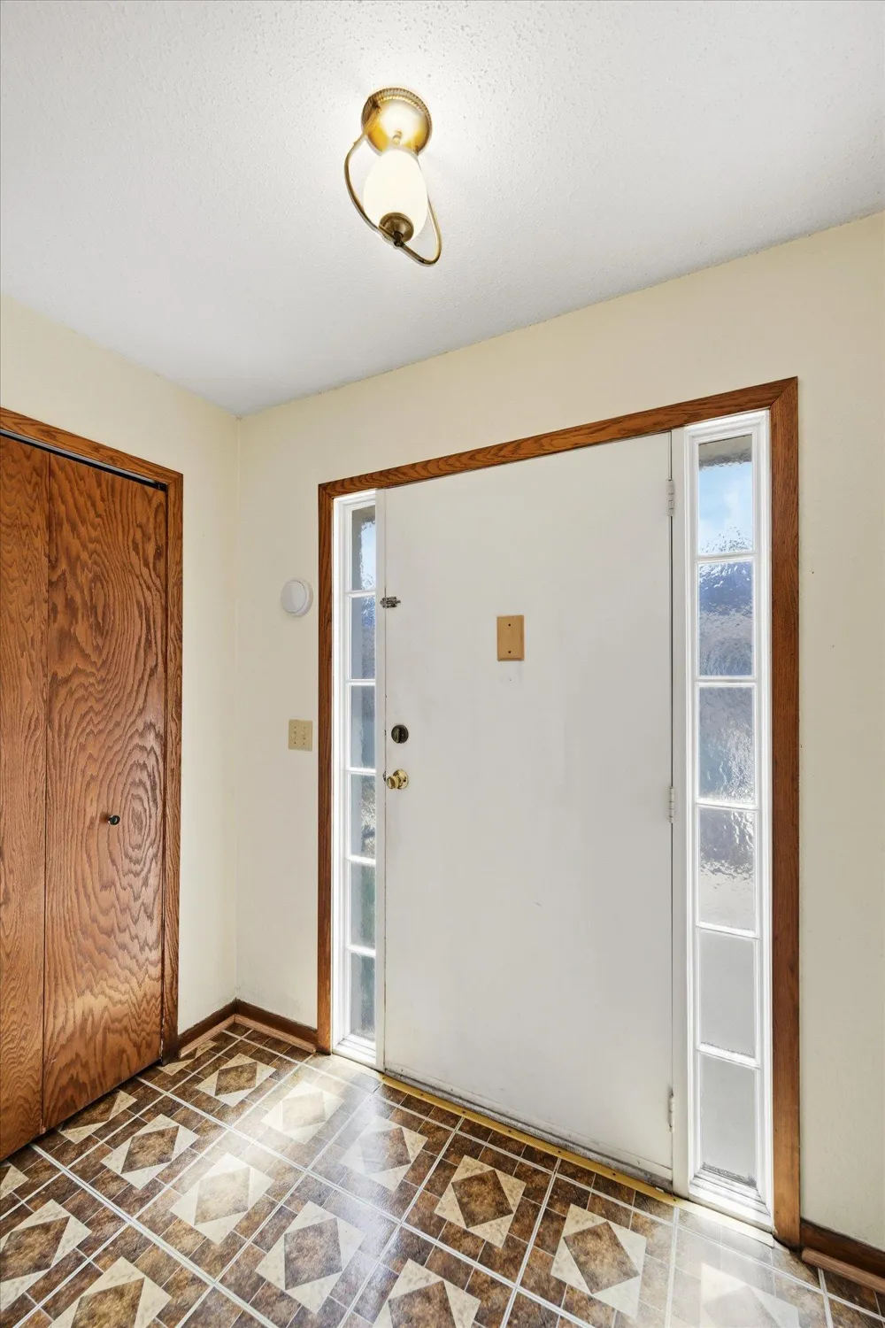 6081 Paris Avenue #B2 Stillwater, MN 55082