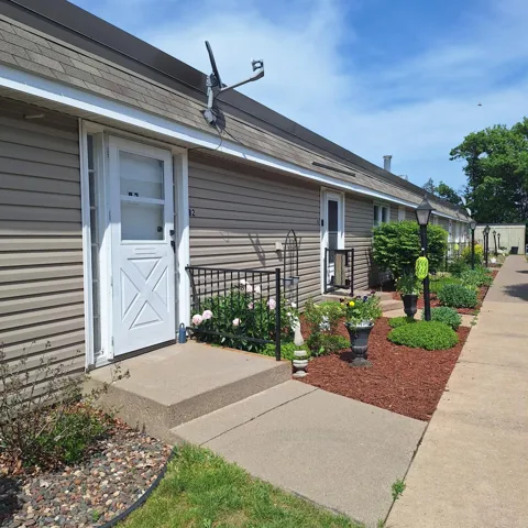 6081 Paris Avenue #B2