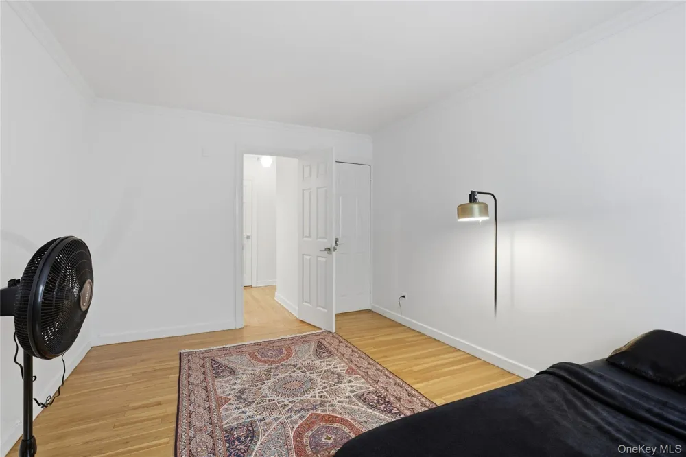 337 E 50th Street #2E New York (Manhattan), NY 10022