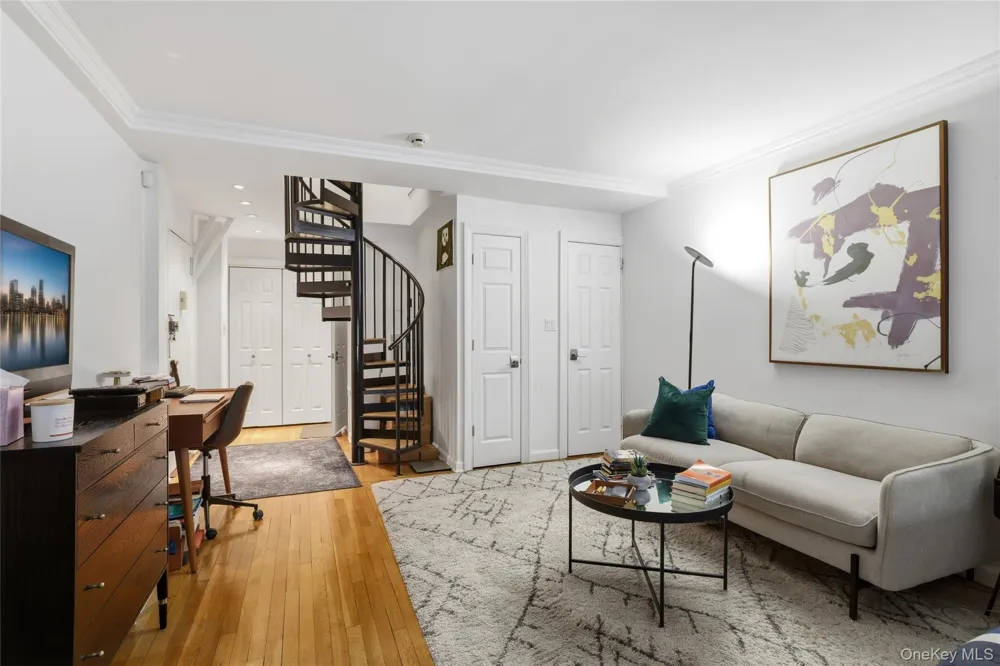 337 E 50th Street #2E New York (Manhattan), NY 10022