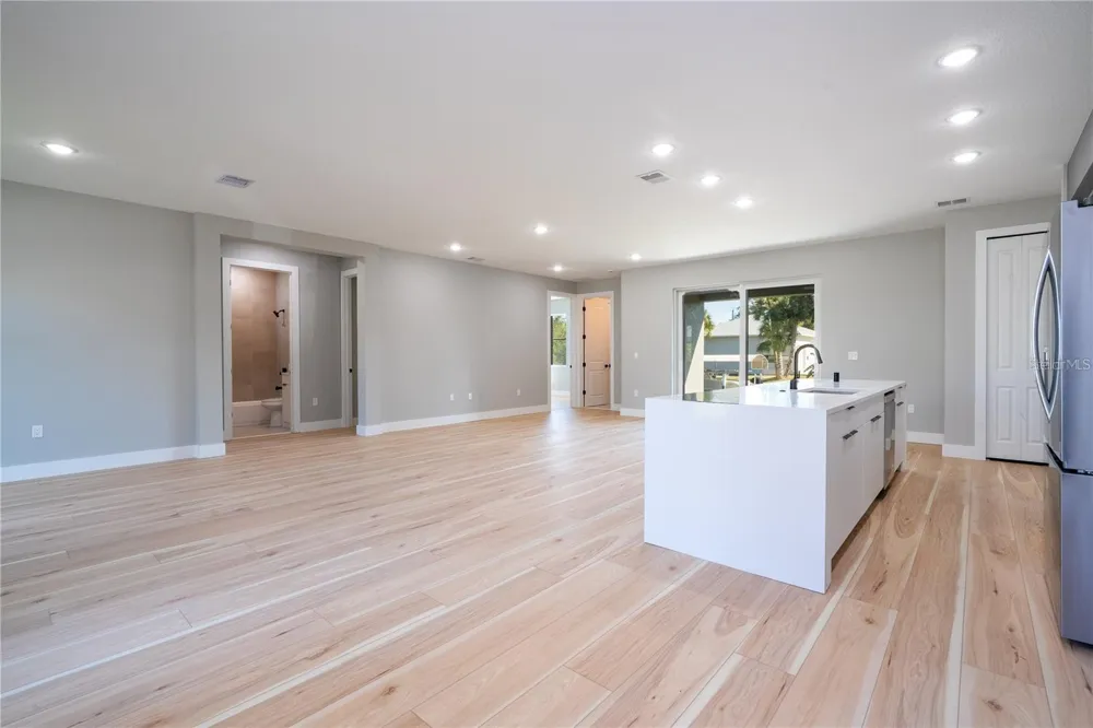 15 RAMBLEWOOD STREET Port Charlotte, FL 33953