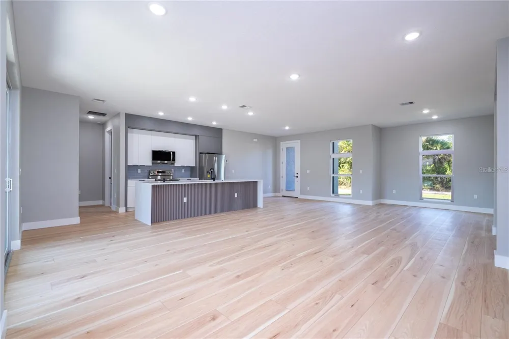 15 RAMBLEWOOD STREET Port Charlotte, FL 33953