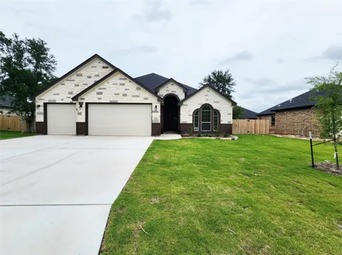 806 Eagle Heights Drive