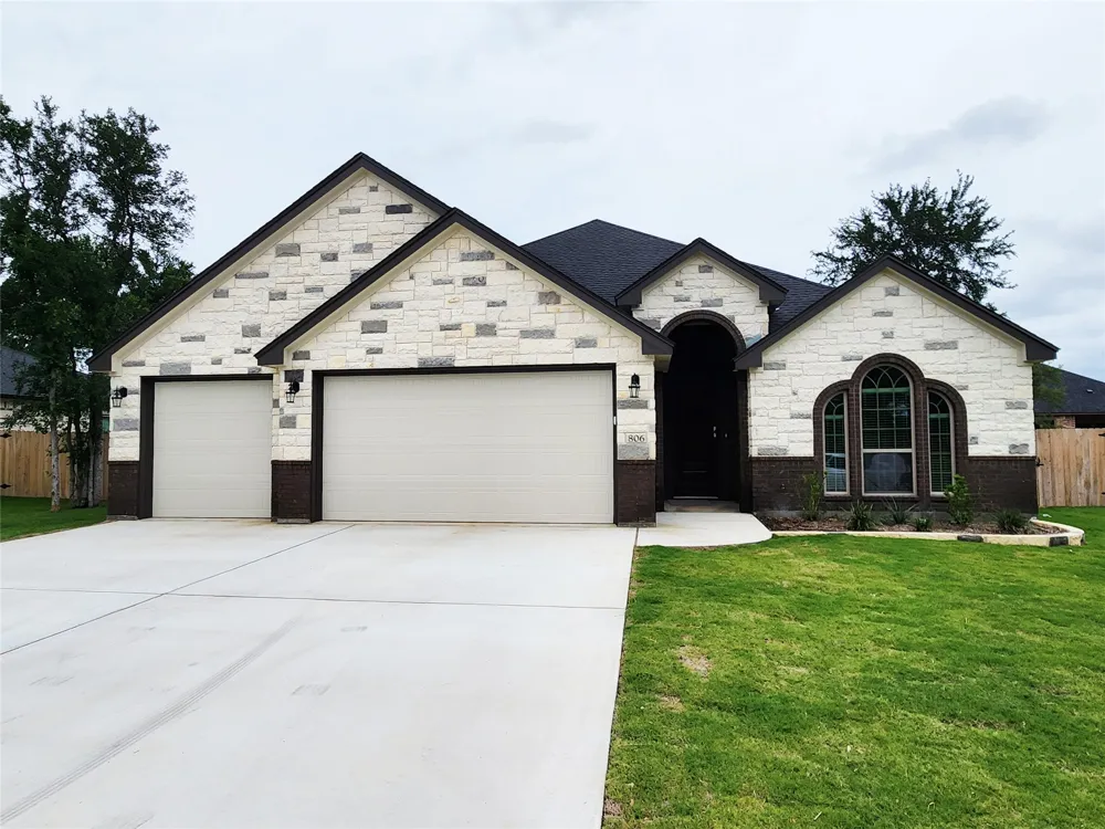 806 Eagle Heights Drive Salado, TX 76571