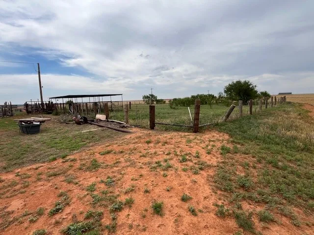 758 County Road 317 Rotan, TX 79546