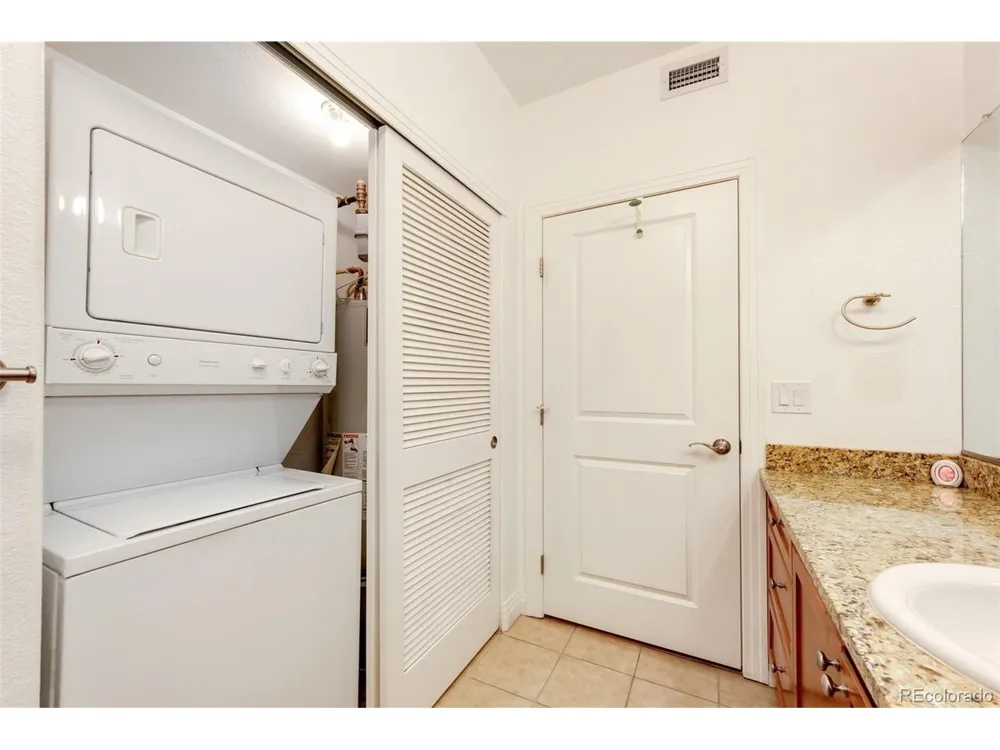9059 E Panorama Circle #B405 Englewood, CO 80112
