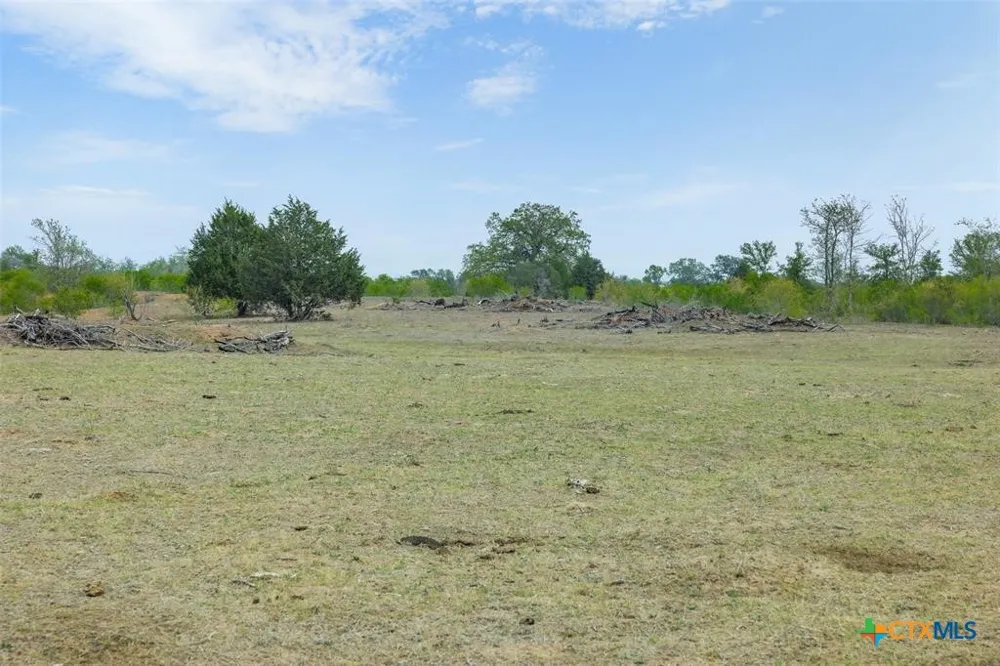 579 Lower Elgin Road Elgin, TX 78621