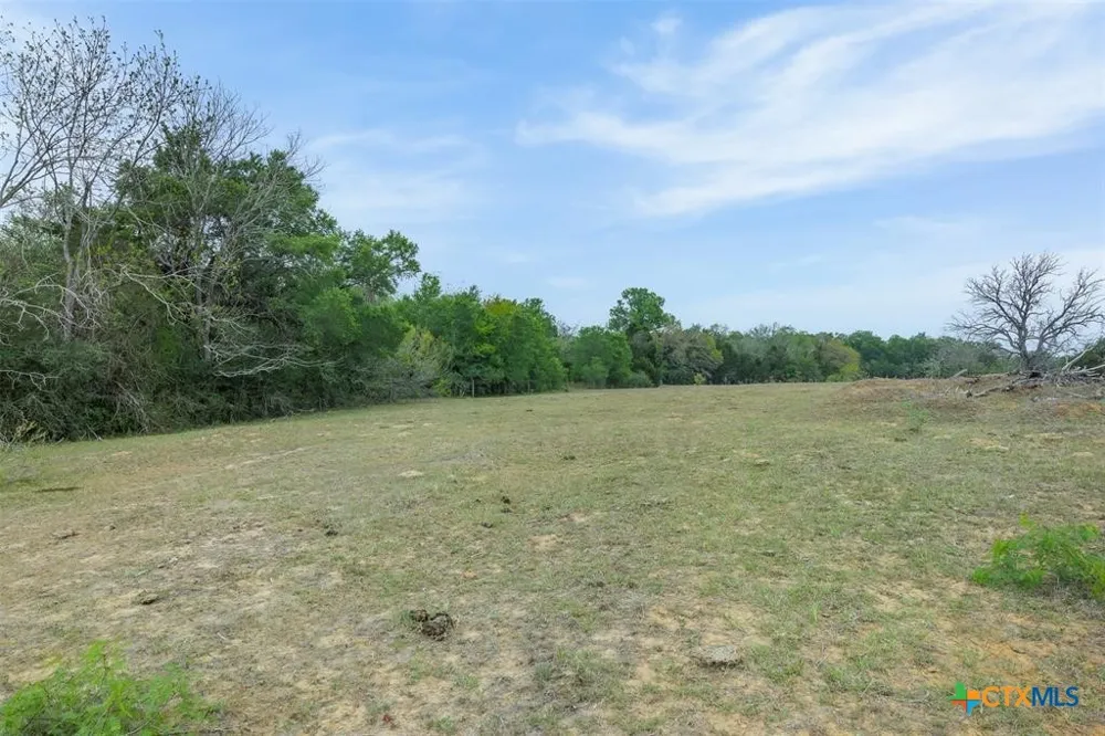 579 Lower Elgin Road Elgin, TX 78621