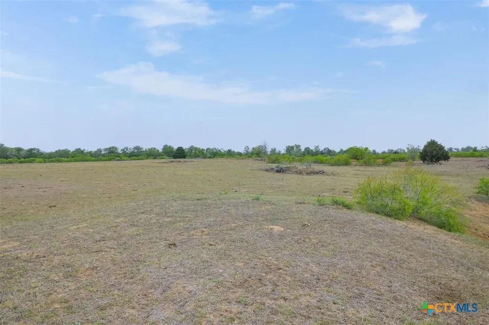 579 Lower Elgin Road Elgin, TX 78621