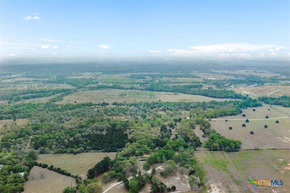 579 Lower Elgin Road Elgin, TX 78621