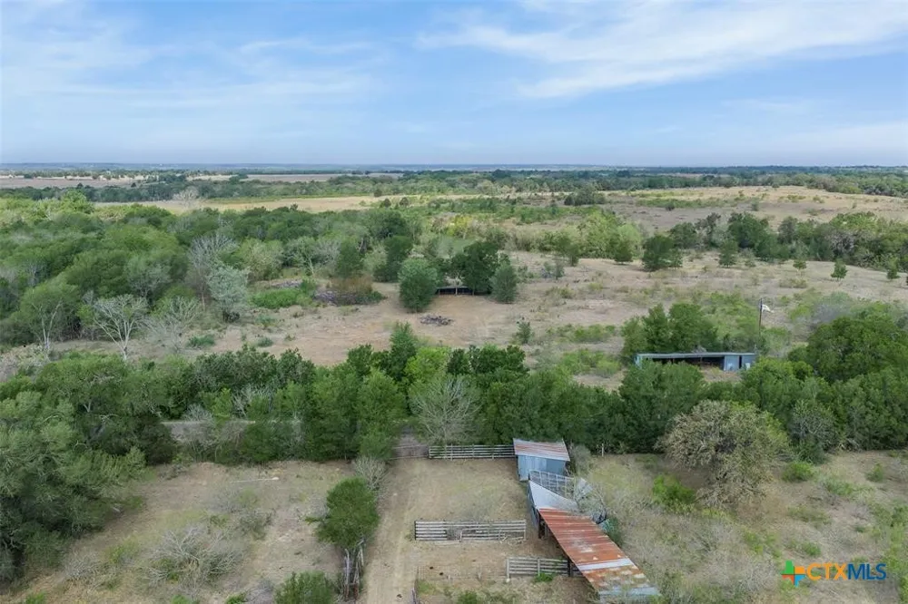 579 Lower Elgin Road Elgin, TX 78621