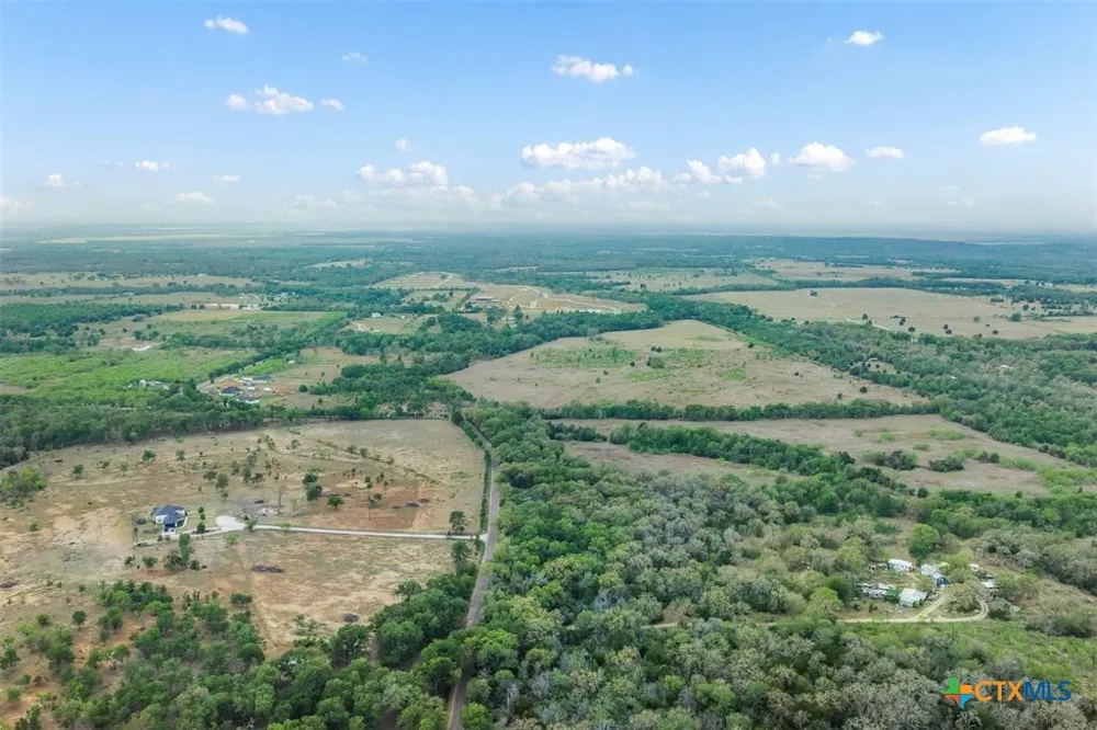 579 Lower Elgin Road Elgin, TX 78621