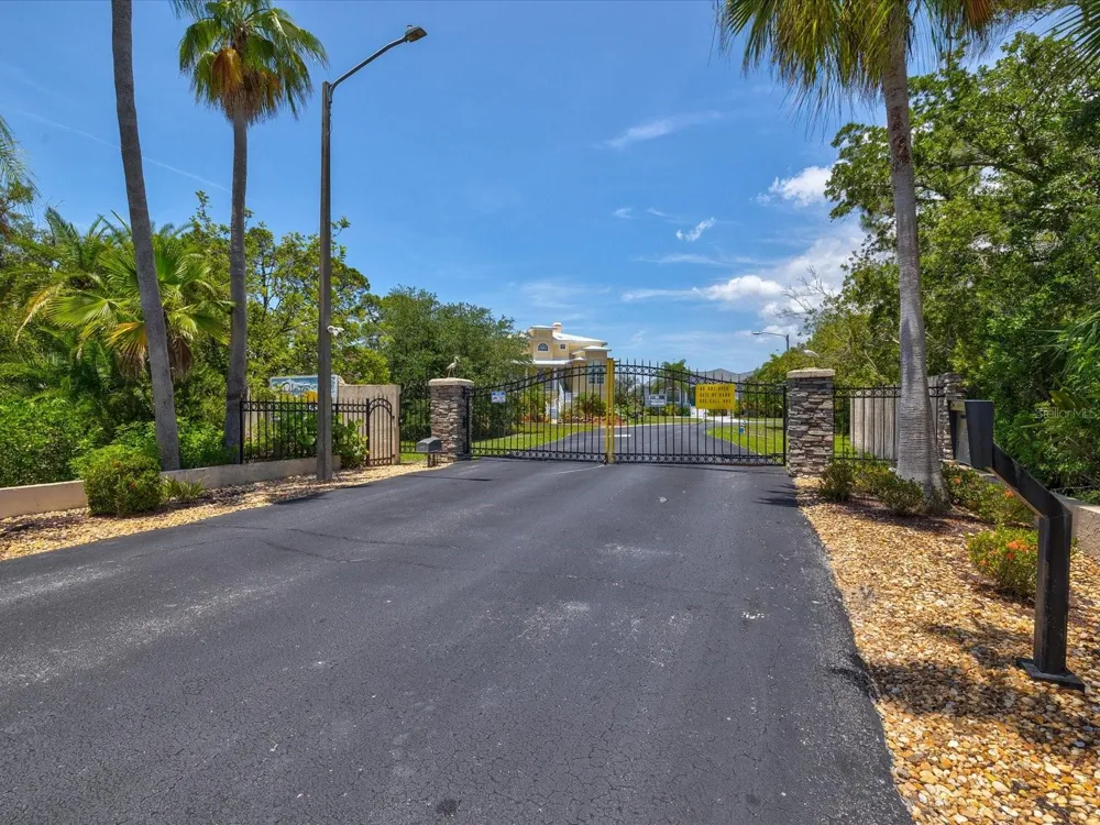 3046 SHEPPARDS CROOK CT Holiday, FL 34691