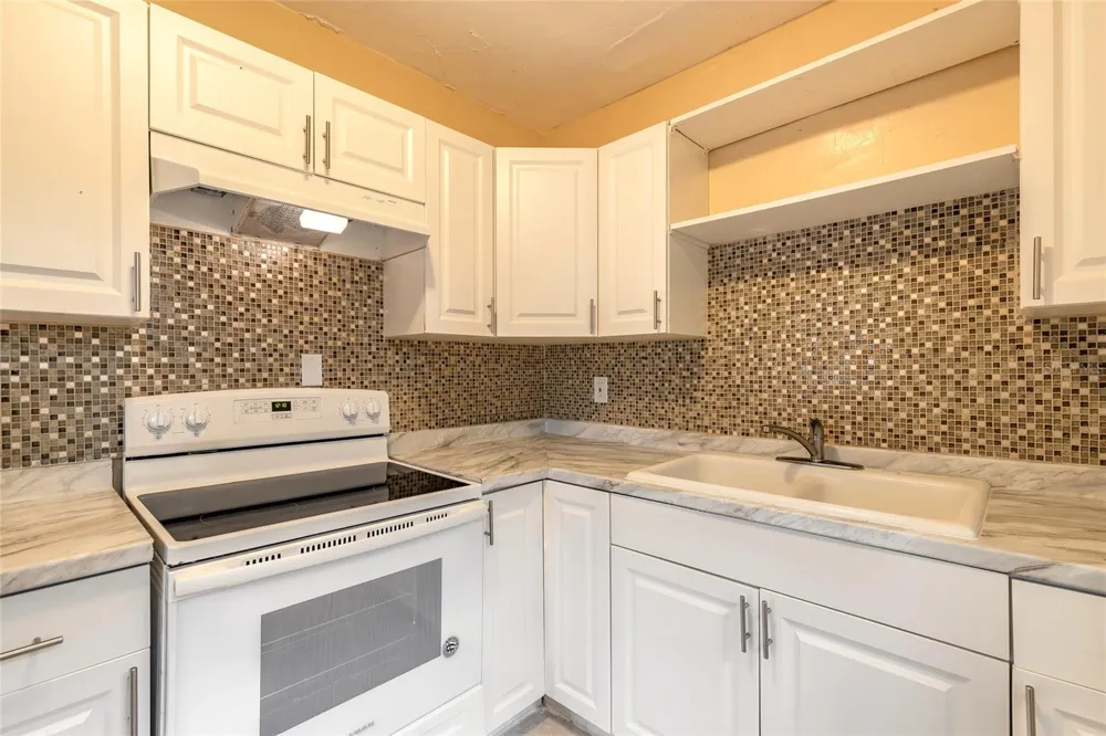 730 FLANDERS AVENUE Daytona Beach, FL 32114