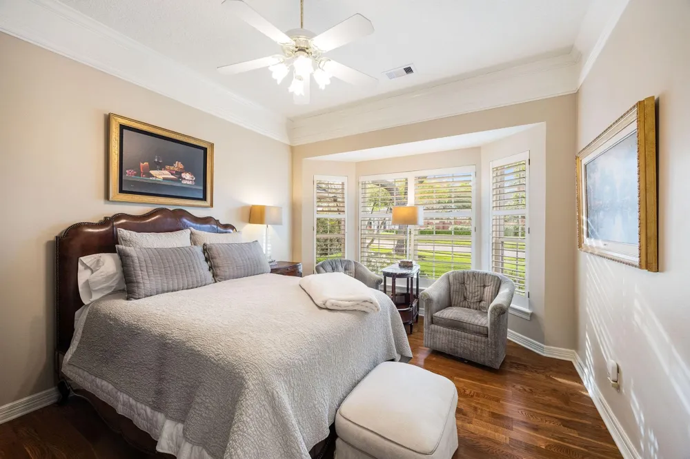 2821 Reynolds Port Neches, TX 77651