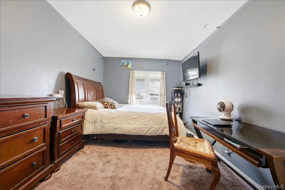 4425 Richardson Avenue Bronx, NY 10470