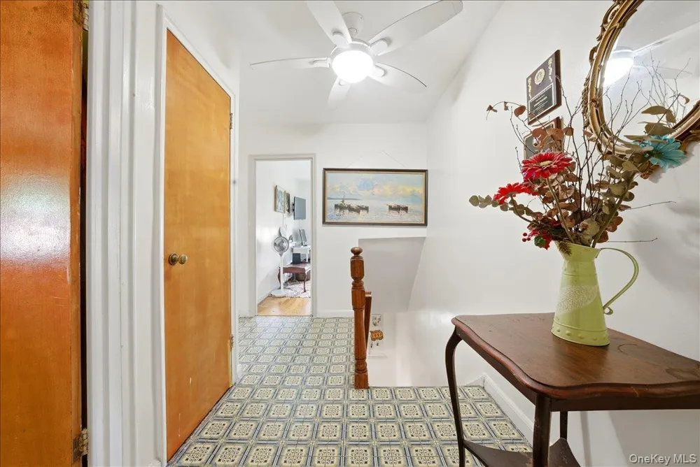 4425 Richardson Avenue Bronx, NY 10470