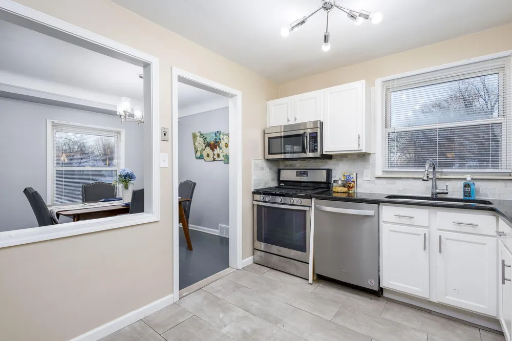 2108 E 4th Street Royal Oak, MI 48067