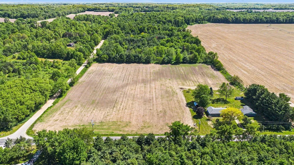 22111 Dutch Settlement Street Cassopolis, MI 49031