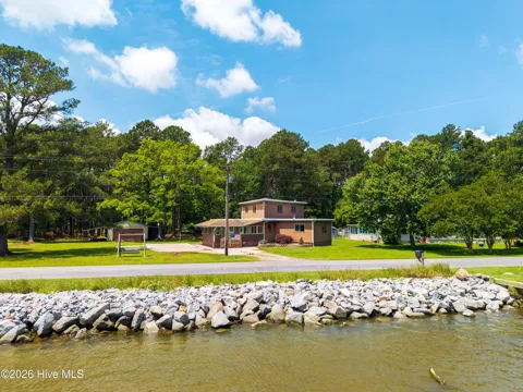 113 Driftwood Drive