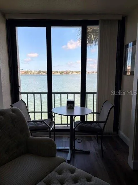7920 SUN ISLAND DRIVE S #205 South Pasadena, FL 33707