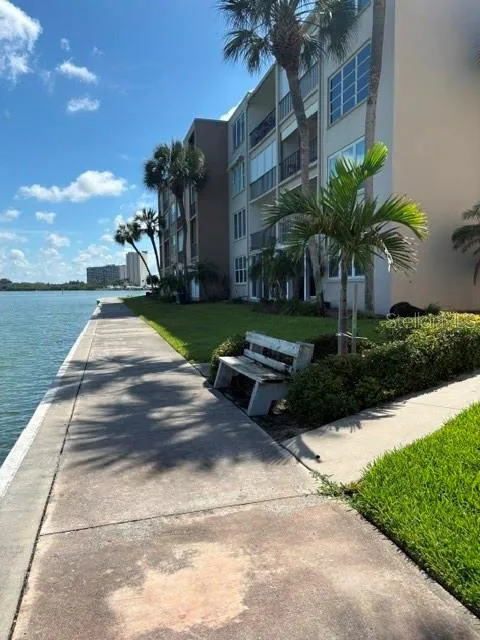 7920 SUN ISLAND DRIVE S #205 South Pasadena, FL 33707