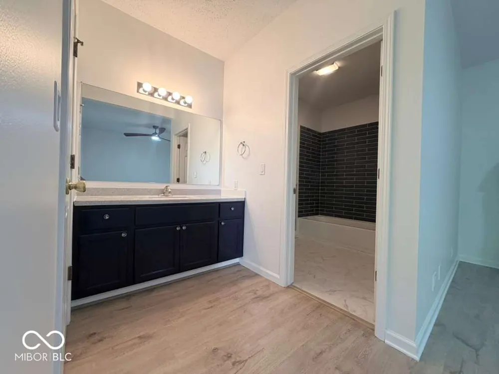 9640 S Bay Pointe Court #11 Bloomington, IN 47401