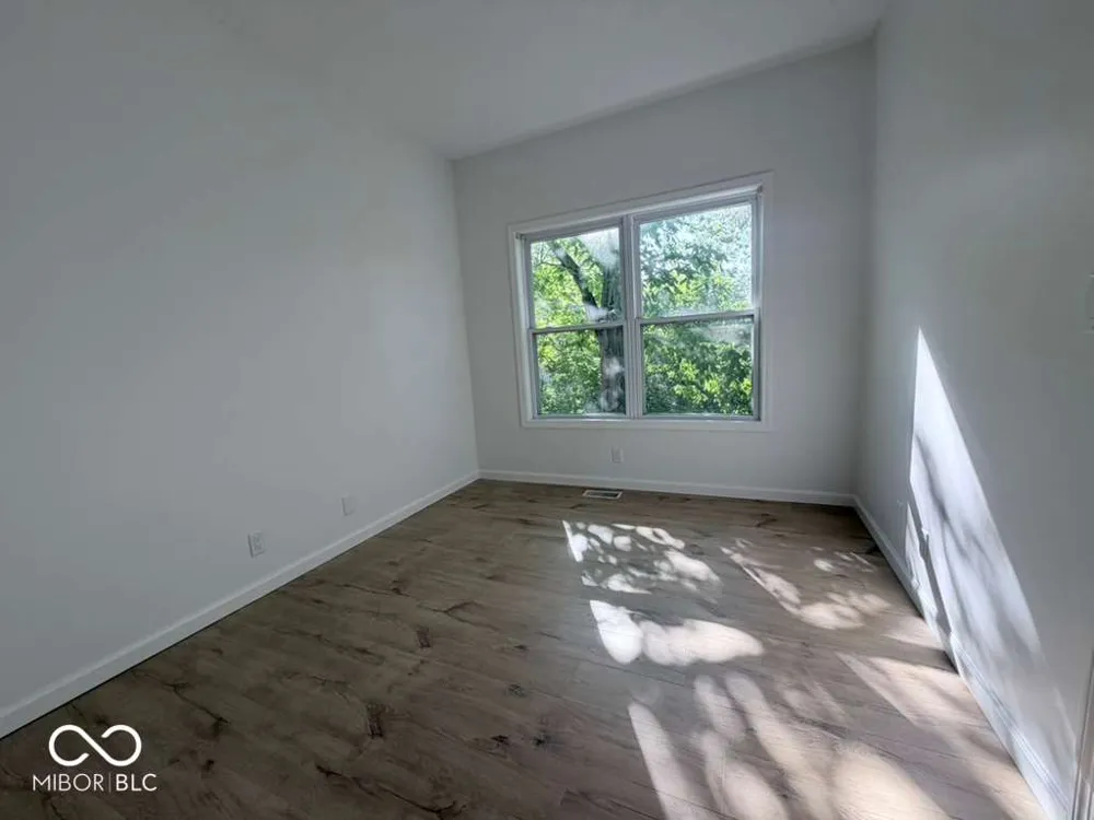 9640 S Bay Pointe Court #11 Bloomington, IN 47401