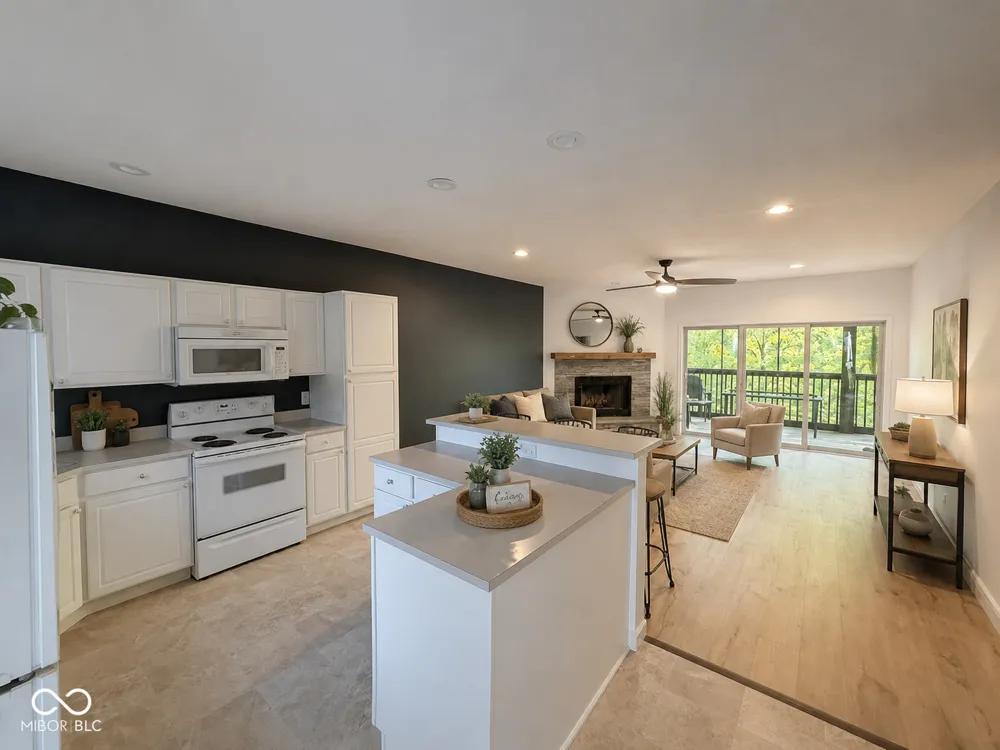 9640 S Bay Pointe Court #11 Bloomington, IN 47401