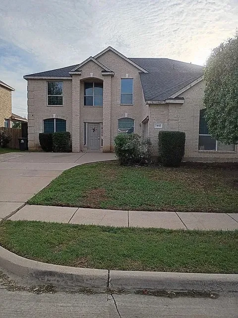 7817 Longbow Lane