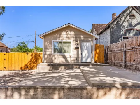 1130 Elm Street