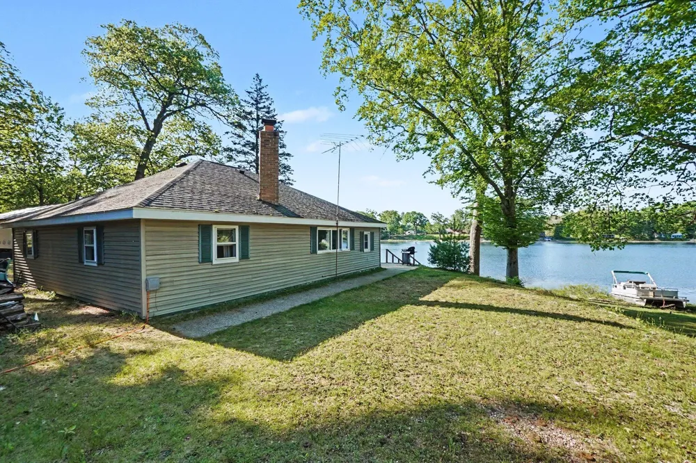 5207 E High Tower Lake Road Newfield Township, MI 49421